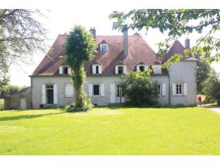 8 bedroom Character For Sale: 03200..