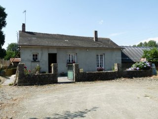 Country House with CHaracter