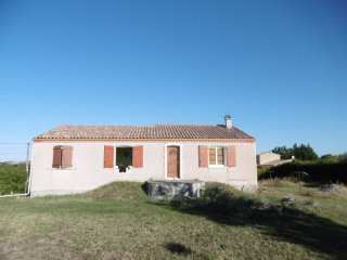 4 Bedroom Single Story Villa With..