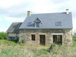 Country House to Renovate, Nice Project