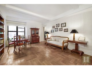 1 bedroom Apartment For Sale: 215 WEST..