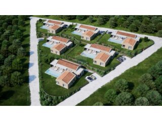 Istra,Kaštel-5 Građevinskih zemljišta s dozvolom