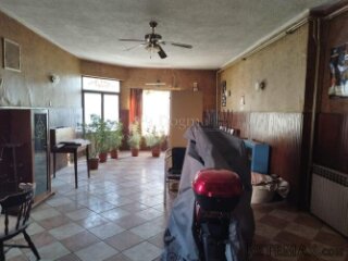 ZMAJEVAC - U SAMOM CENTRU POSLOVNO STAMBENA ZGRADA