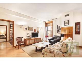 3 bedroom Apartment For Sale: 130 JANE..