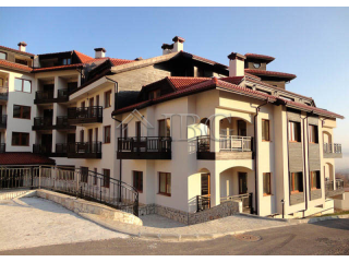 2-Bedroom apartment with mountain view..