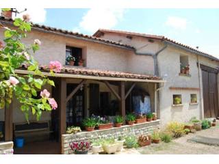 Great views and 8420m² of land