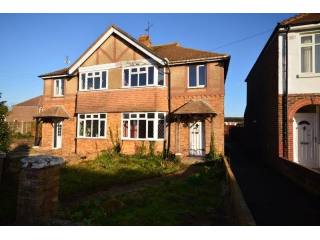 3 bedroom Semi-Detached House For Sale:..