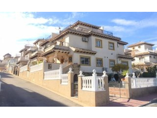 Townhouse In Villamartin, Orihuela..