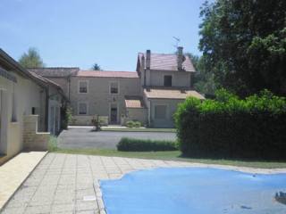 Magnificent Charentaise townhouse with..