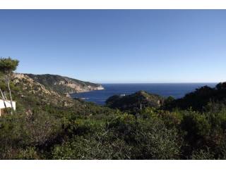Building plot with sea views
