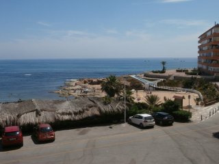 2 bedroom, 1 bathroom Apartment, (build..