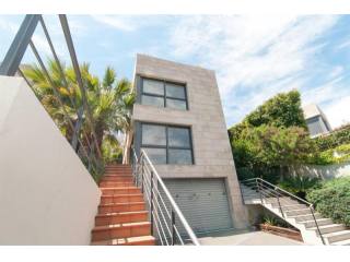 3 bedroom Detached House For Sale:..