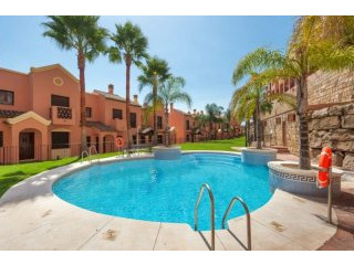 Townhouse For Sale In Estepona