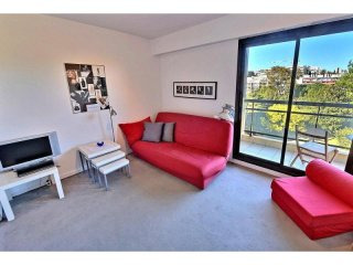 Lovely, Bright Apartment With Terrace..