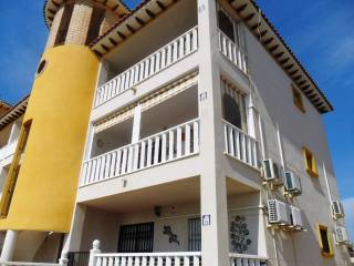 End 2 bedroom apartment for sale Cabo..