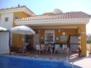 3 Bedrooms - Villa - Alicante - For Sale