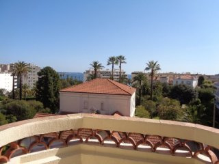 9 Bedroom House For Sale