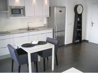 Apartment - Fully refursbished 1..