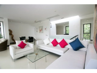 1531 Lotus Gardens : Layan