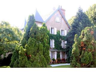 7 bedroom Manor House For Sale: 63000..
