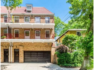 5 bedroom House For Sale: 3638 OXFORD..