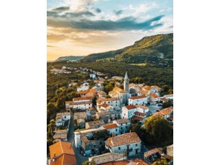 Građevinsko zemljište u idiličnom okruženju
