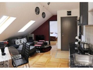Na prodaju apartman u Kraljevim Cardacima-Kopaonik