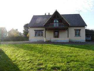 Detached House on a Nice Plot
