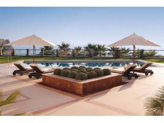 Luxury villa with impressive view to..