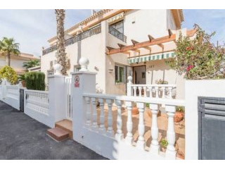 3 Bedroom 2 Bathroom Townhouse In Playa..