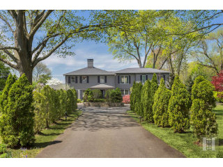 5 bedroom House For Sale: 73 NEARWATER..