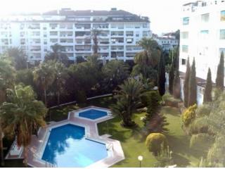 Penthouse for sale in Puerto Banus..