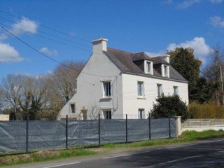 4 Bedroom House For Sale