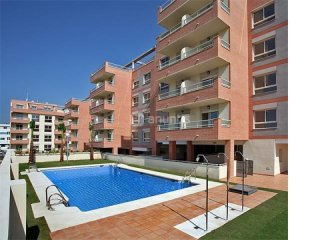 1 bedroom, 1 bathroom Apartment, (build..