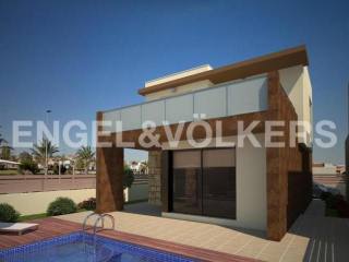 16 luxurious villas with high quality