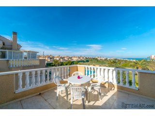 Three-Bedroom Duplex with Sea View in Aguas Nuevas -..