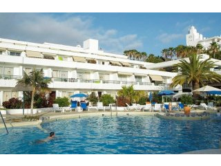 3 Bed Duplex Apartment with Sea Views..