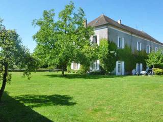 Prestige Property Of A Beautiful 5-Bed..