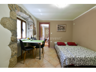 MOŠĆENIČKA DRAGA, dvoetažni stan s dva apartmana, 50 m od mo..