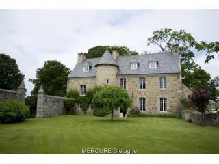 4 bedroom Manor House For Sale: 22700..