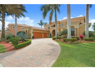 5 bedroom Residence For Sale: Palm..