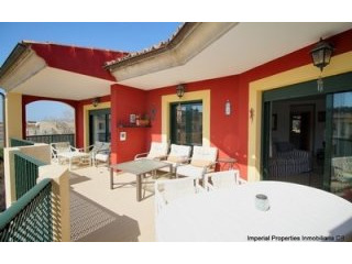 Beautiful 3 bedroom Penthouse in Santa..