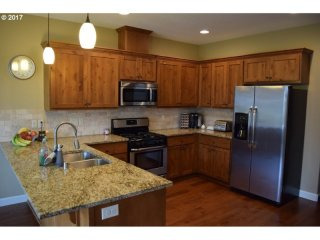 9714 NE 75TH WAY, Vancouver, Washington..