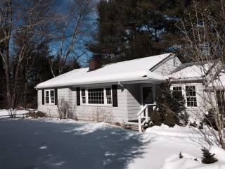 2 bedroom Residence For Sale: Bedford..