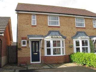 2 bedroom Property For Rent: Bellflower..