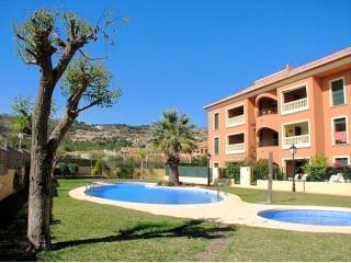 Lovely Penthouse 4 Bedroom Sea Views..