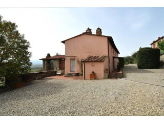18 bedroom Farm House For Sale: Lucca