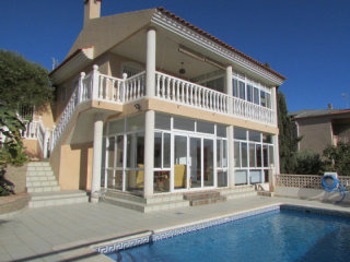 4 Bedrooms - Apartment - Murcia - For..