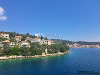 OTOK KORČULA-VELA LUKA-GRAĐEVINSKO ZEMLJIŠTE!
