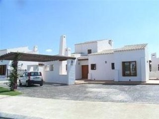 3 bedroom villa for sale